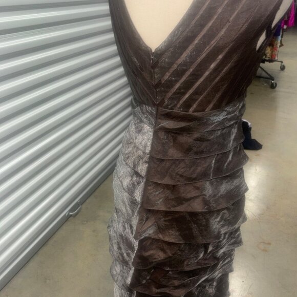 Adrianna Papell Brown Metallic Tiered Sheath Dress – Size 6 - Picture 4 of 6